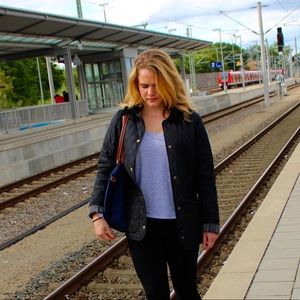 BARBOUR Womens Deveron Quilted Jacket